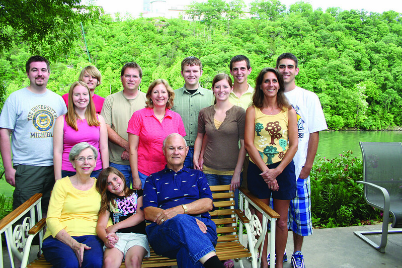 How Can Families Save Money on Branson Hotels?