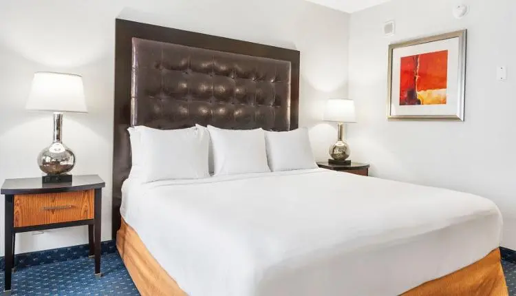 7. Plan Midday Breaks at Thousand Hills Resort Hotel in Branson Missouri