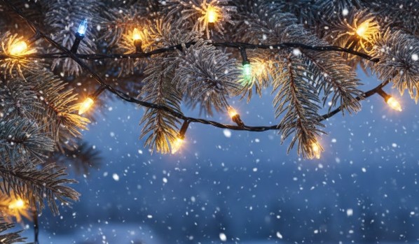 2. Stroll Through Dazzling Drive‑Through Light Displays at Thousand Hills Resort Hotel in Branson Missouri
